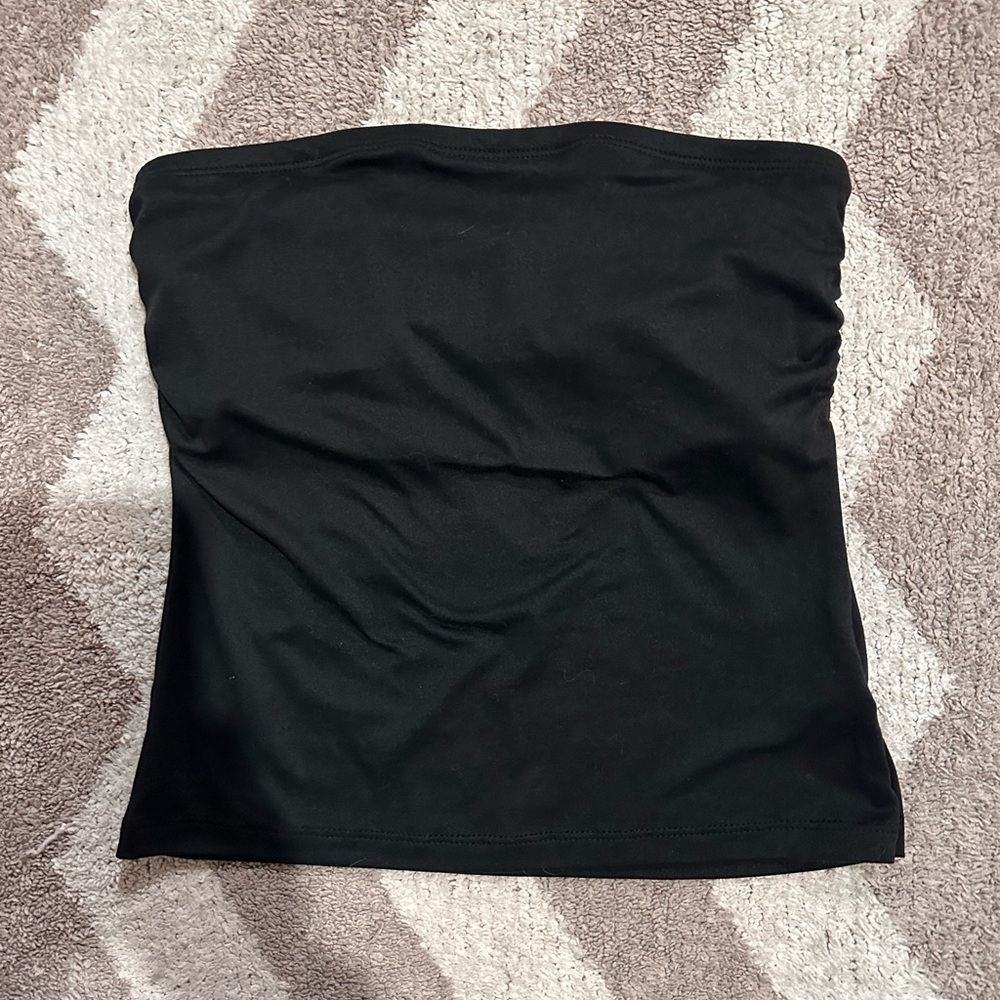 Black Strapless Tube Top